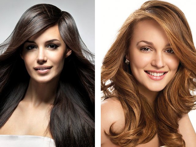 Couché à la maison sur de longs et moyens cheveux