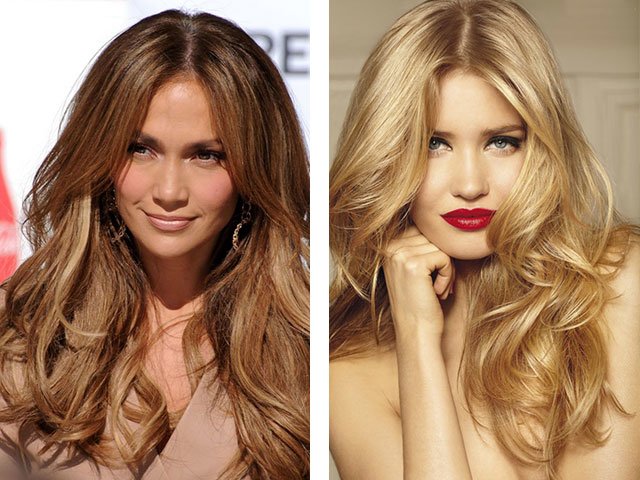 Couché à la maison sur de longs et moyens cheveux