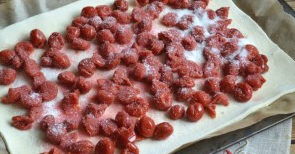 Tarte feuilletée à la cerise