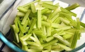 Salade Piquant aux Pommes, Céleri et Carottes