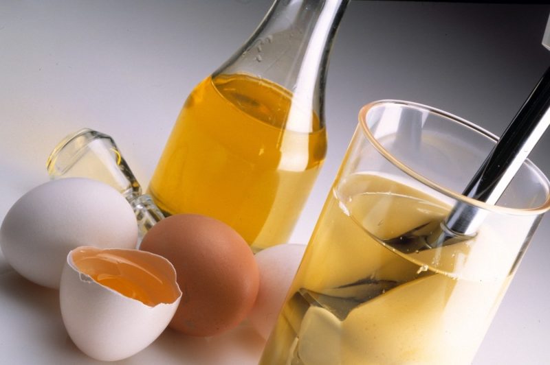 Masque avec oeuf et beurre Masque avec oeuf et beurre