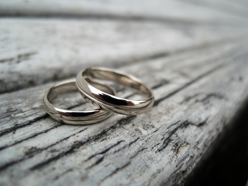 Bagues classiques en or blanc Bagues classiques en or blanc