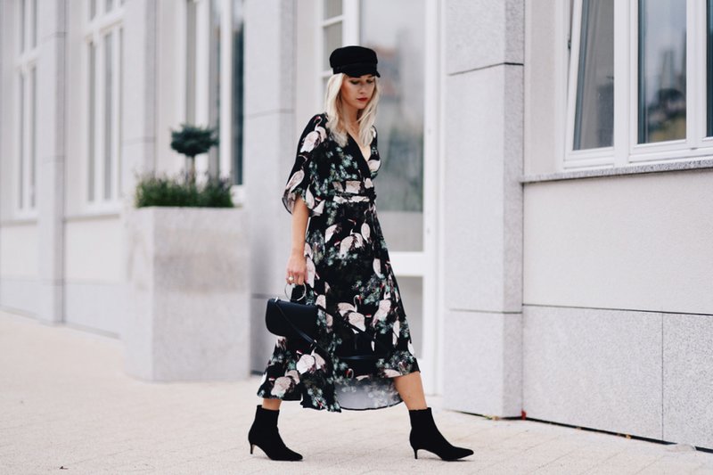 Robes à la mode pour le printemps Robes à la mode pour le printemps