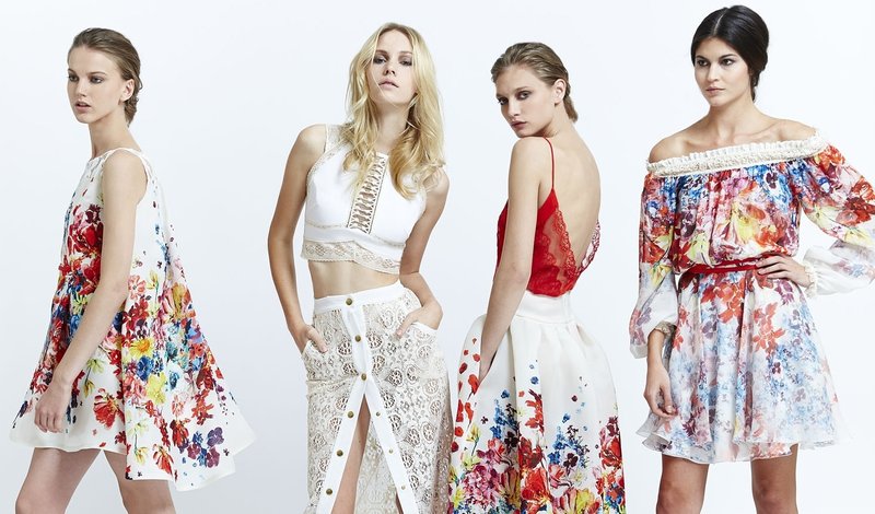 Matériaux pour les robes d'été des femmes Matériaux pour les robes d'été des femmes