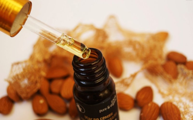 Huile d'amande Huile d'amande