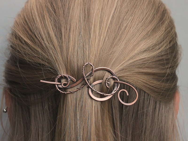 Broche élégante Broche élégante