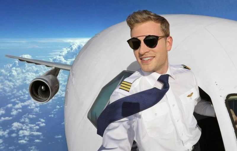 Être pilote dans un rêve Être pilote dans un rêve