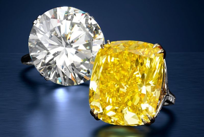 Diamant blanc et jaune dans un rêve Diamant blanc et jaune dans un rêve