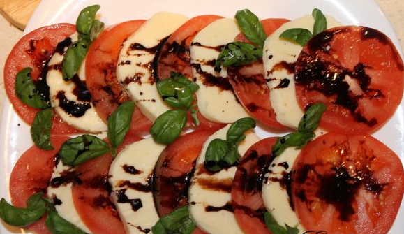 salade caprese