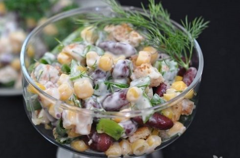 salade aux haricots et craquelins