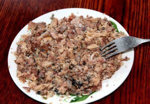 Salade de mimosa au lard et pommes de terre