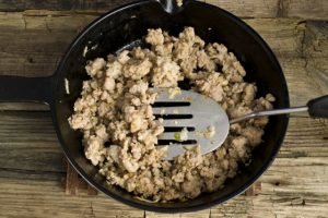Tarte anglaise avec pommes de terre et viande