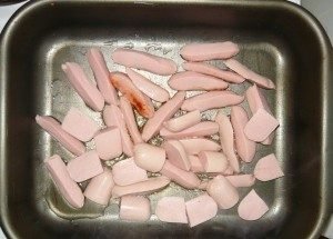 Tarte en vrac avec du chou et des saucisses