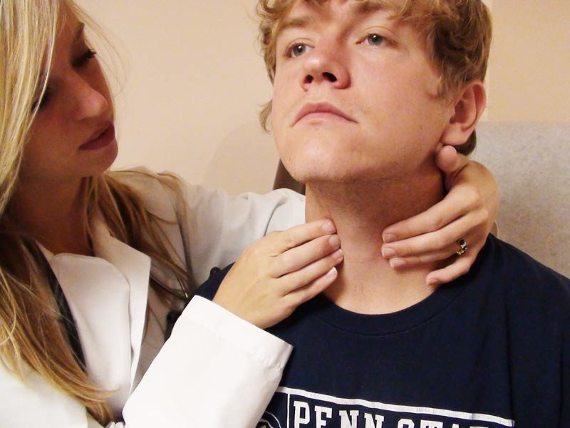 conspiration de la thyroïde fait mal