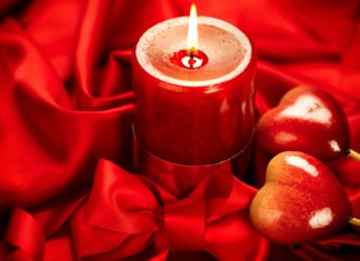 Parcelle de bougie rouge