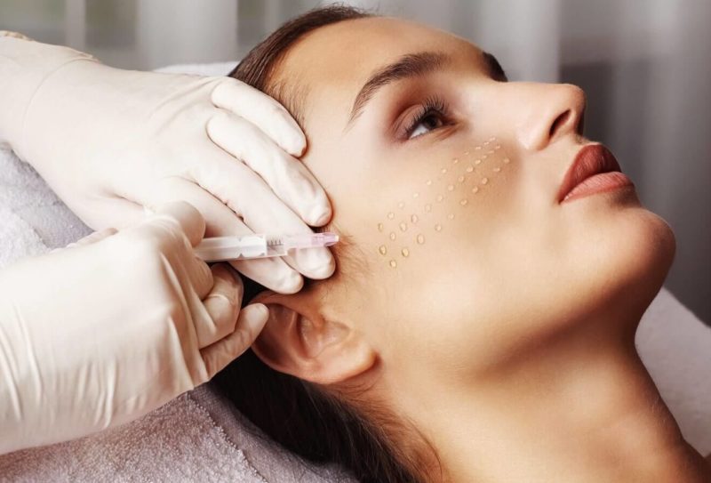 Papules sur le visage après la bio-revitalisation Papules sur le visage après la bio-revitalisation