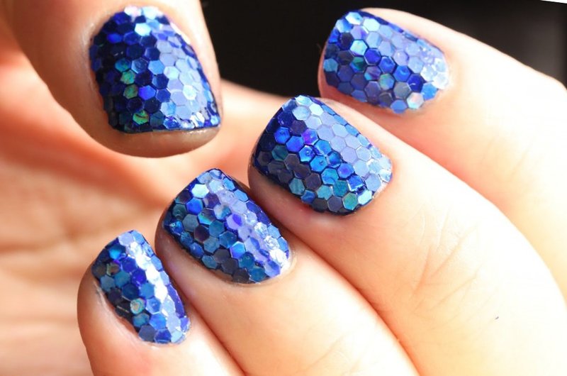 Écailles de poisson dans les tons bleus Écailles de poisson