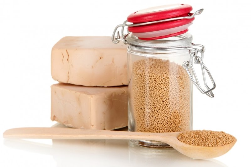 Masque capillaire revitalisant à la levure Masque capillaire revitalisant à la levure