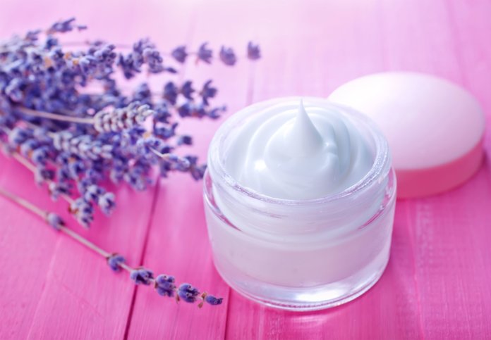 Crème pour le visage au rétinol Crème pour le visage au rétinol