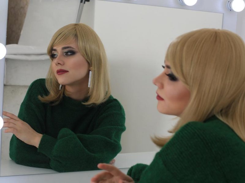 Une belle version d'un curseur étendu pour les cheveux blonds Une belle version d'un curseur étendu pour les cheveux blonds