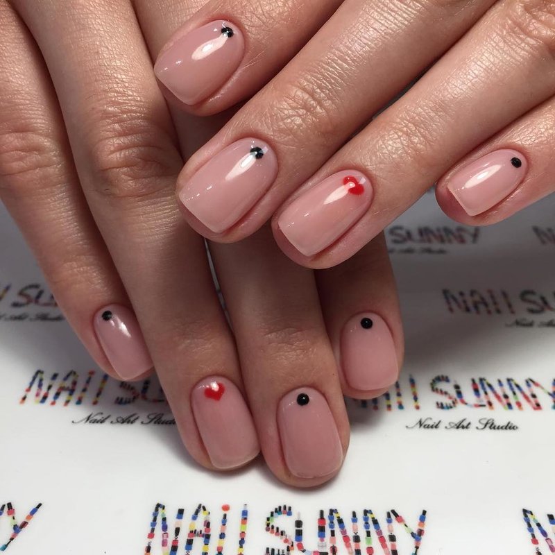 Manucure à pois Manucure à pois